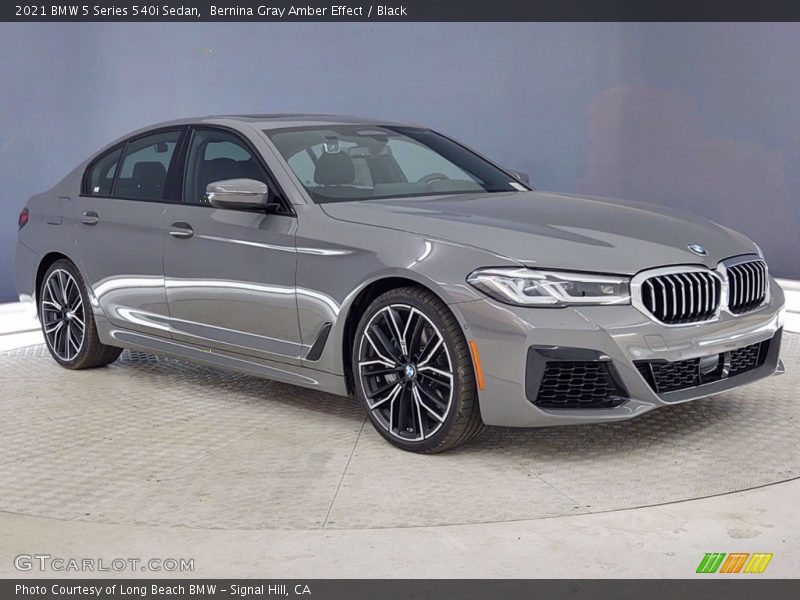 Bernina Gray Amber Effect / Black 2021 BMW 5 Series 540i Sedan