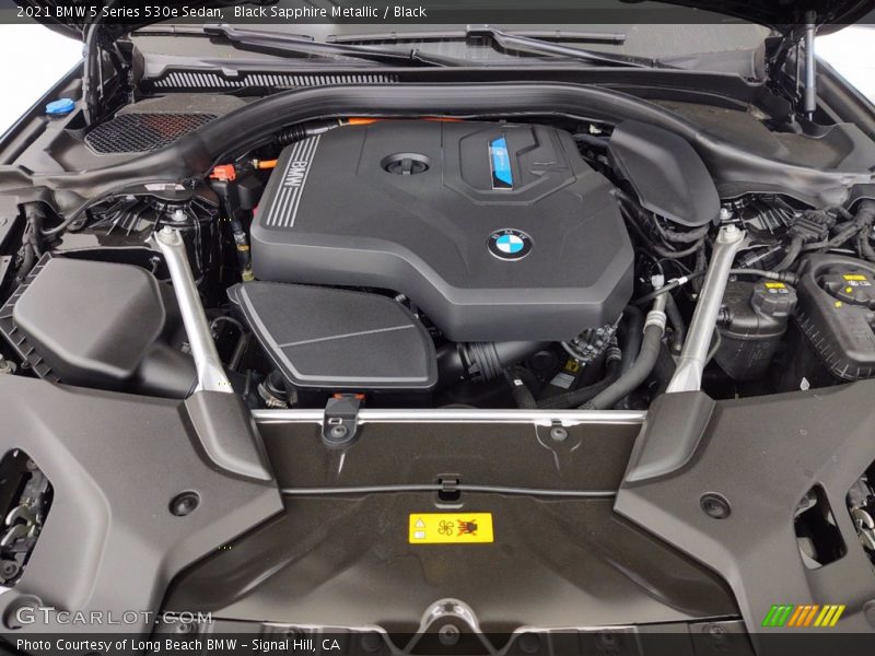 Black Sapphire Metallic / Black 2021 BMW 5 Series 530e Sedan