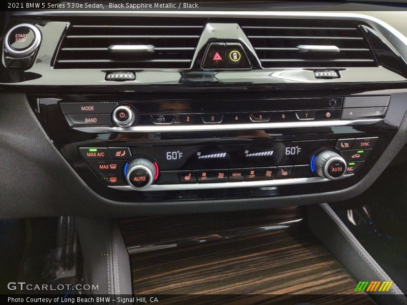 Black Sapphire Metallic / Black 2021 BMW 5 Series 530e Sedan