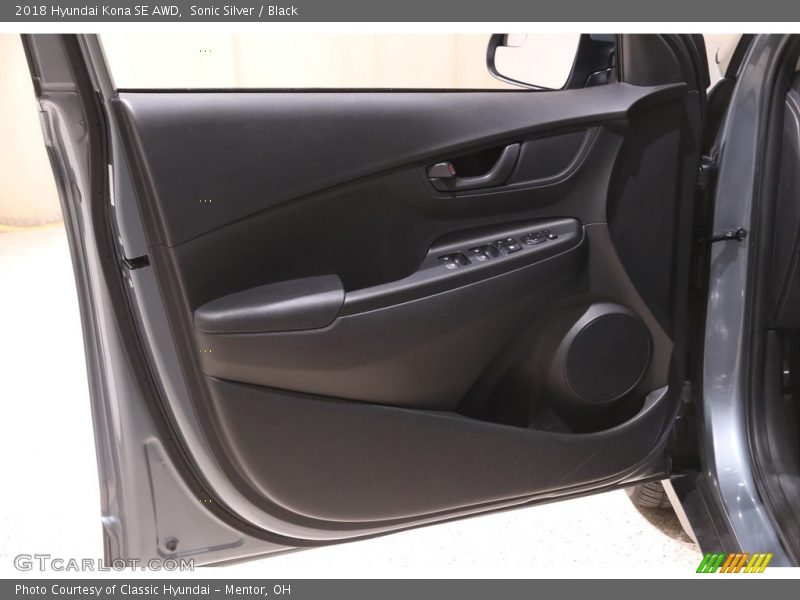 Door Panel of 2018 Kona SE AWD