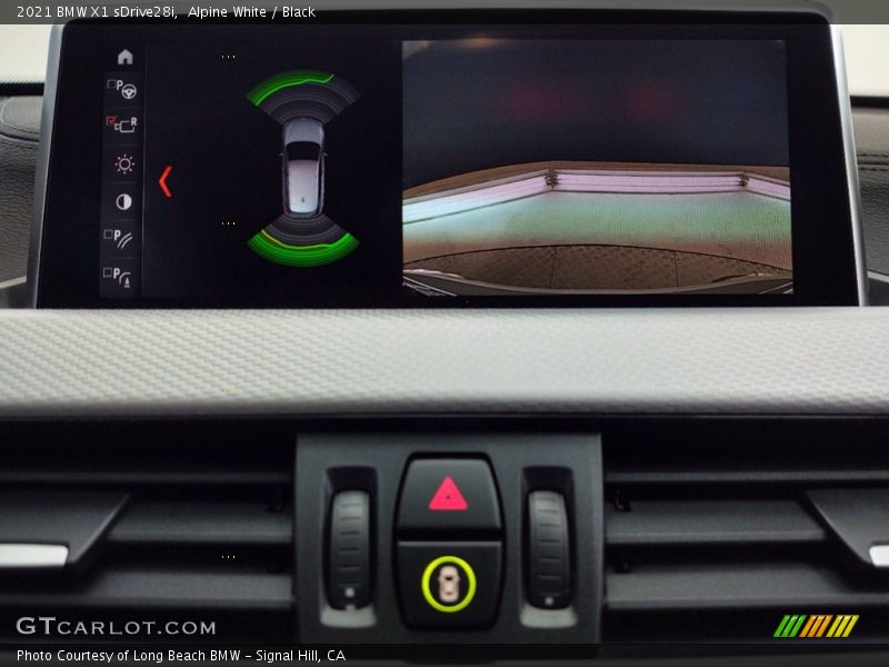 Alpine White / Black 2021 BMW X1 sDrive28i