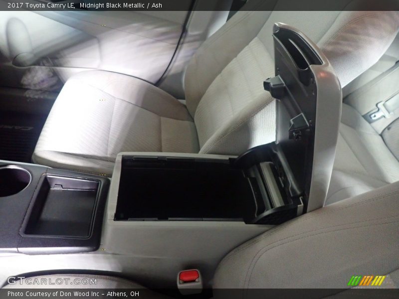 Midnight Black Metallic / Ash 2017 Toyota Camry LE