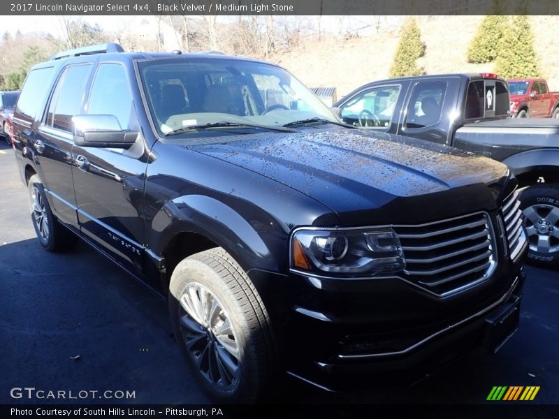 Black Velvet / Medium Light Stone 2017 Lincoln Navigator Select 4x4