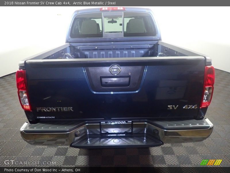 Arctic Blue Metallic / Steel 2018 Nissan Frontier SV Crew Cab 4x4