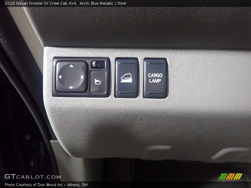 Arctic Blue Metallic / Steel 2018 Nissan Frontier SV Crew Cab 4x4