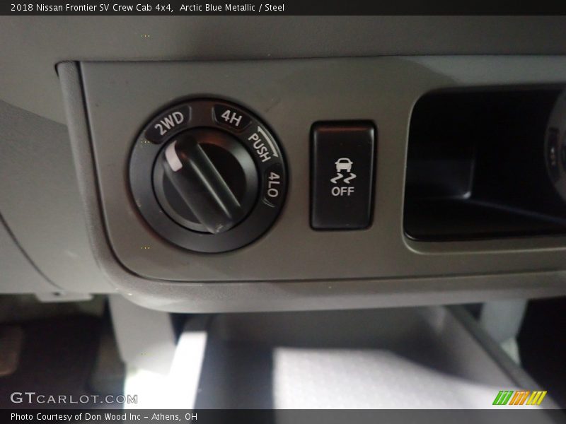 Arctic Blue Metallic / Steel 2018 Nissan Frontier SV Crew Cab 4x4
