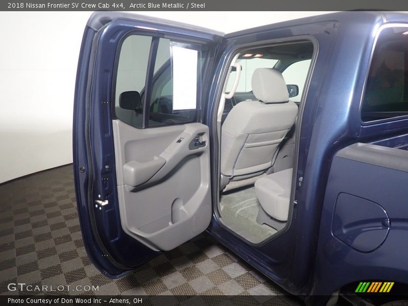 Arctic Blue Metallic / Steel 2018 Nissan Frontier SV Crew Cab 4x4