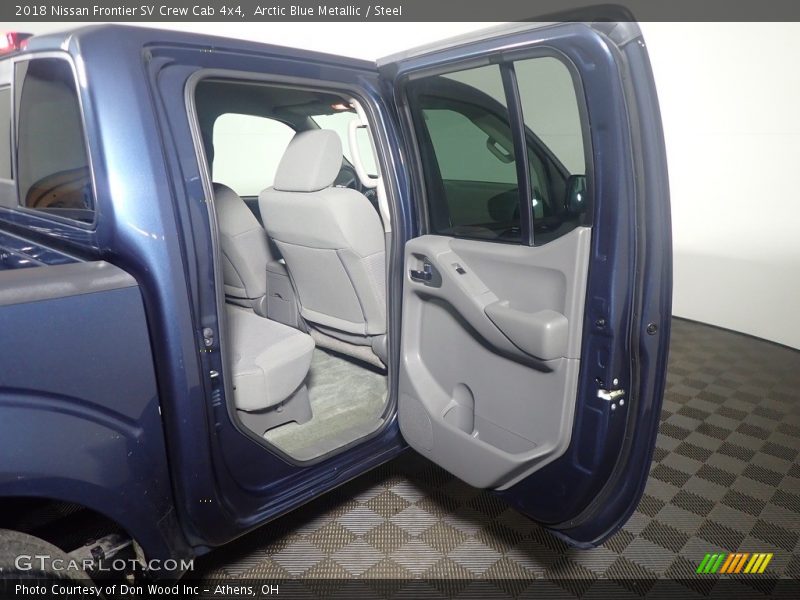 Arctic Blue Metallic / Steel 2018 Nissan Frontier SV Crew Cab 4x4