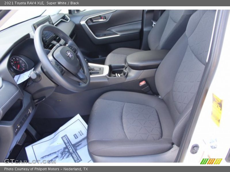 Super White / Black 2021 Toyota RAV4 XLE
