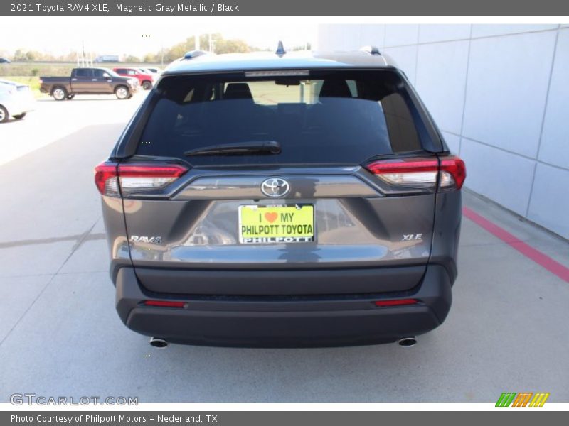 Magnetic Gray Metallic / Black 2021 Toyota RAV4 XLE