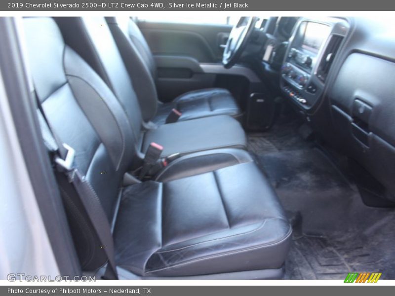 Silver Ice Metallic / Jet Black 2019 Chevrolet Silverado 2500HD LTZ Crew Cab 4WD
