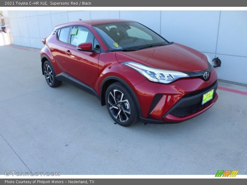 Supersonic Red / Black 2021 Toyota C-HR XLE