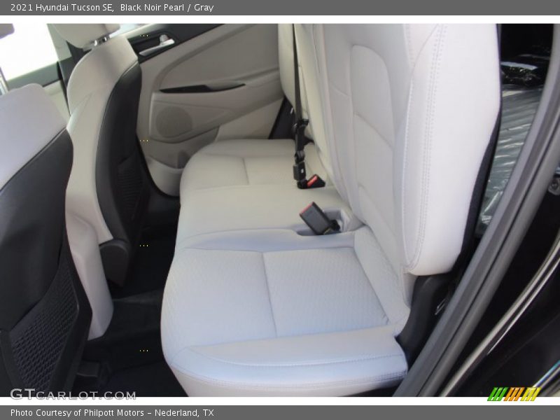 Black Noir Pearl / Gray 2021 Hyundai Tucson SE