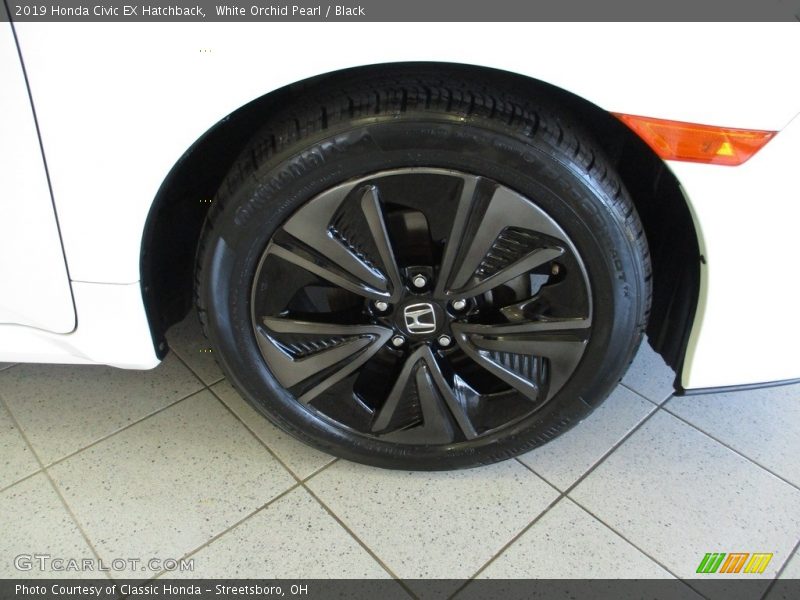 White Orchid Pearl / Black 2019 Honda Civic EX Hatchback