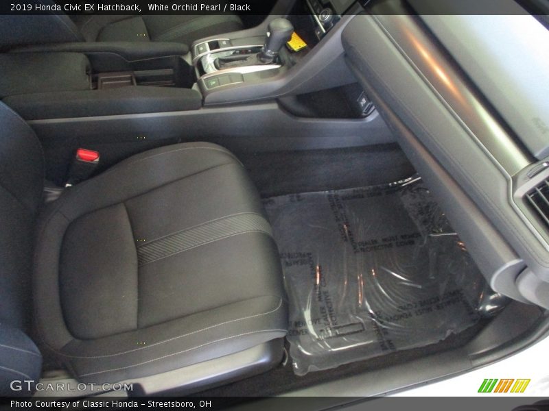 White Orchid Pearl / Black 2019 Honda Civic EX Hatchback