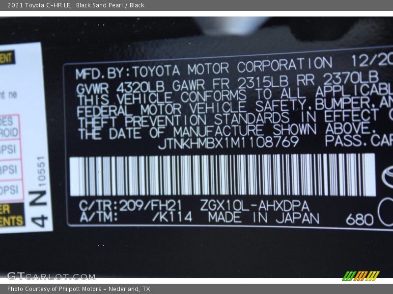 Black Sand Pearl / Black 2021 Toyota C-HR LE