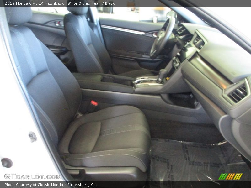 White Orchid Pearl / Black 2019 Honda Civic EX Hatchback