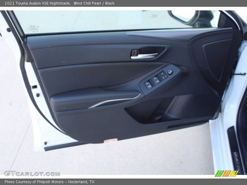 Wind Chill Pearl / Black 2021 Toyota Avalon XSE Nightshade