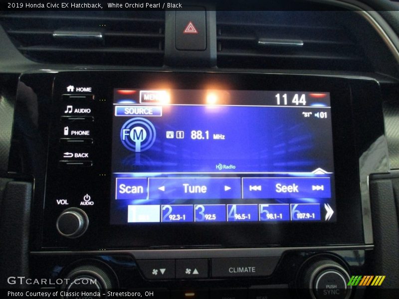 White Orchid Pearl / Black 2019 Honda Civic EX Hatchback
