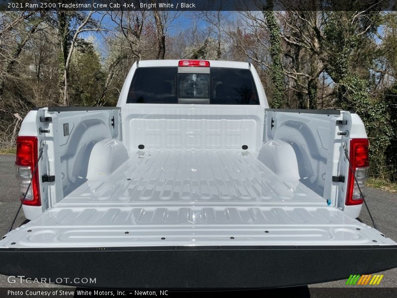 Bright White / Black 2021 Ram 2500 Tradesman Crew Cab 4x4