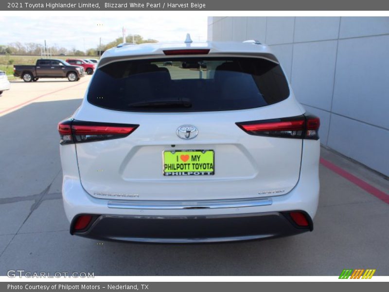 Blizzard White Pearl / Harvest Beige 2021 Toyota Highlander Limited