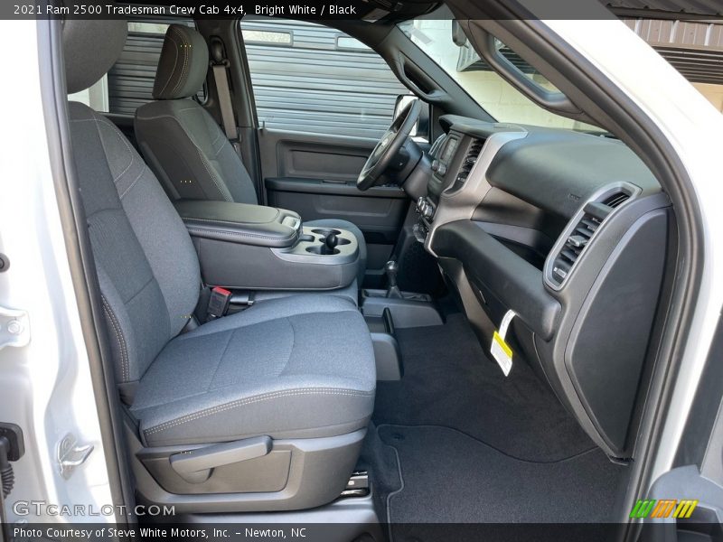 Bright White / Black 2021 Ram 2500 Tradesman Crew Cab 4x4