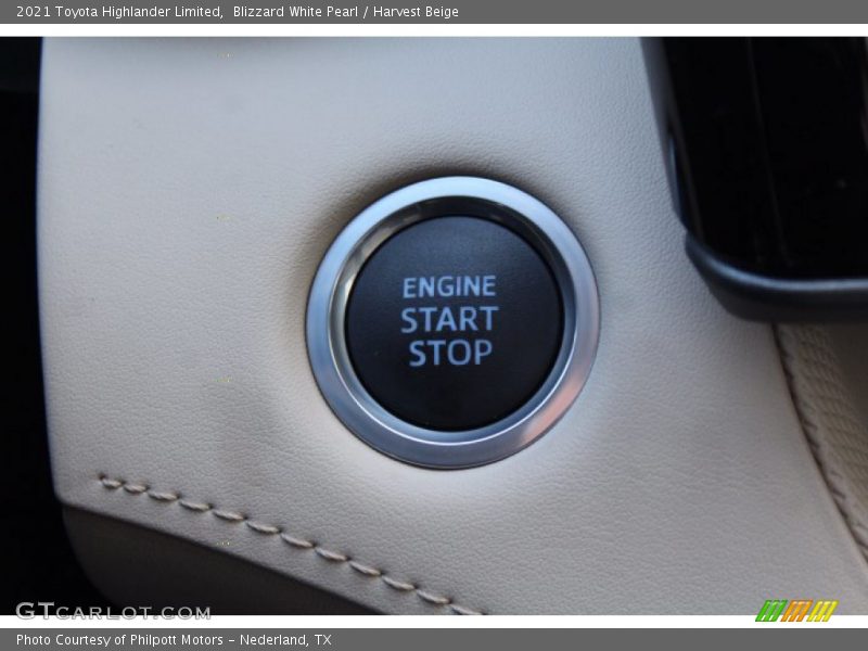 Blizzard White Pearl / Harvest Beige 2021 Toyota Highlander Limited