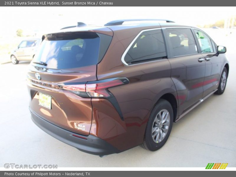 Sunset Bronze Mica / Chateau 2021 Toyota Sienna XLE Hybrid