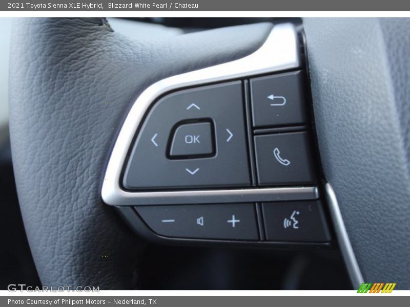 Blizzard White Pearl / Chateau 2021 Toyota Sienna XLE Hybrid