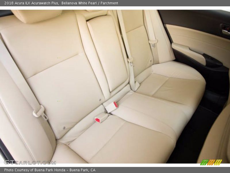 Bellanova White Pearl / Parchment 2018 Acura ILX Acurawatch Plus