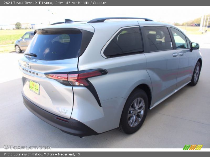 Celestial Silver Metallic / Graphite 2021 Toyota Sienna XLE Hybrid