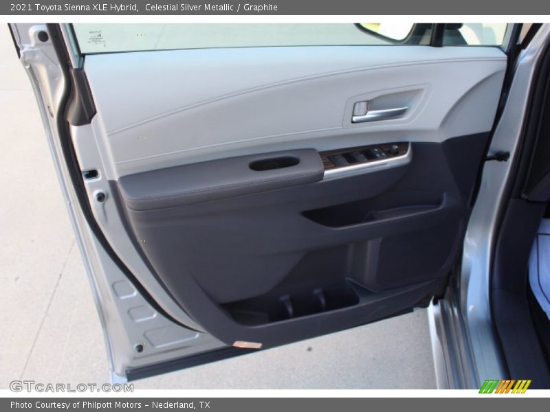 Celestial Silver Metallic / Graphite 2021 Toyota Sienna XLE Hybrid