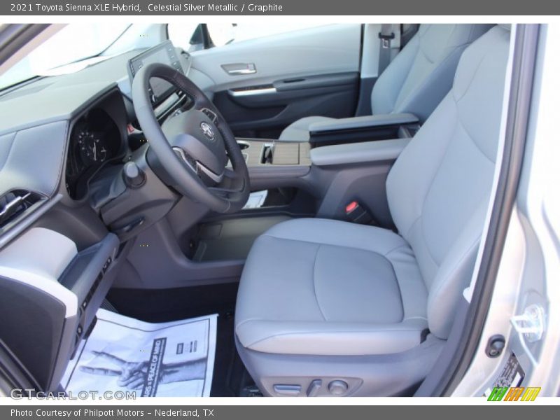 Celestial Silver Metallic / Graphite 2021 Toyota Sienna XLE Hybrid