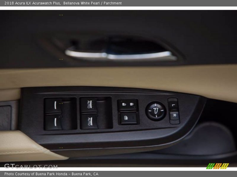 Bellanova White Pearl / Parchment 2018 Acura ILX Acurawatch Plus