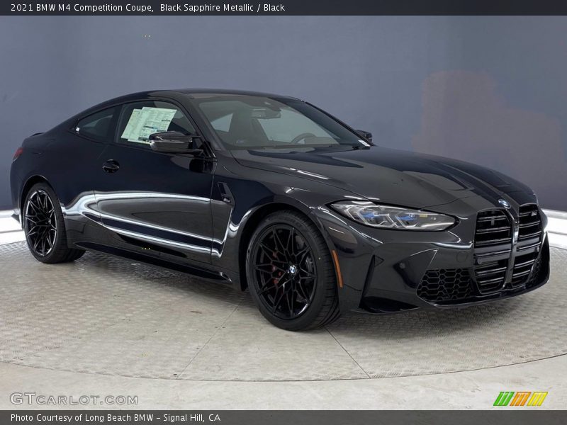 Front 3/4 View of 2021 M4 Competition Coupe
