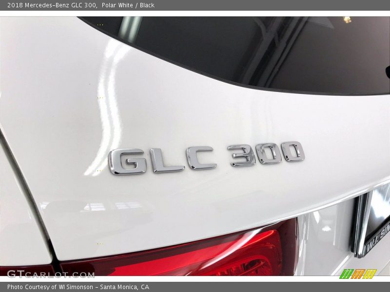 Polar White / Black 2018 Mercedes-Benz GLC 300