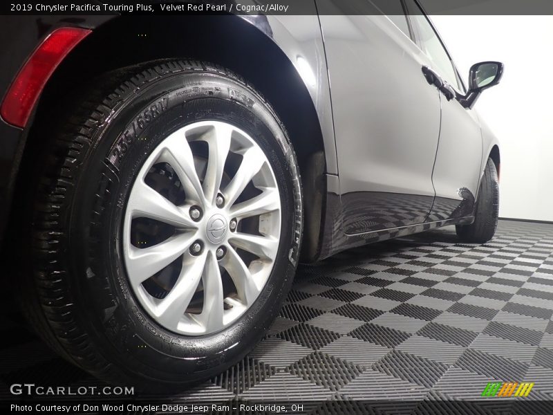 Velvet Red Pearl / Cognac/Alloy 2019 Chrysler Pacifica Touring Plus