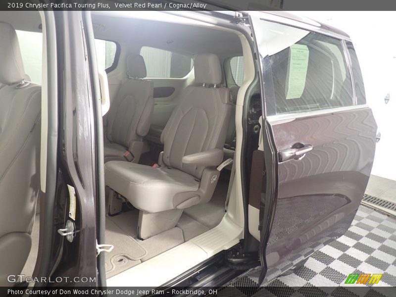 Velvet Red Pearl / Cognac/Alloy 2019 Chrysler Pacifica Touring Plus