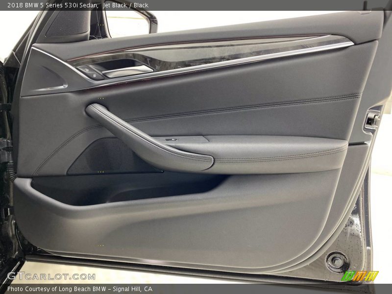 Jet Black / Black 2018 BMW 5 Series 530i Sedan