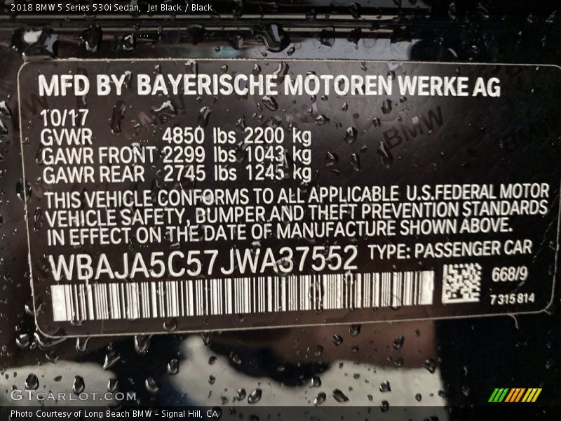 Jet Black / Black 2018 BMW 5 Series 530i Sedan