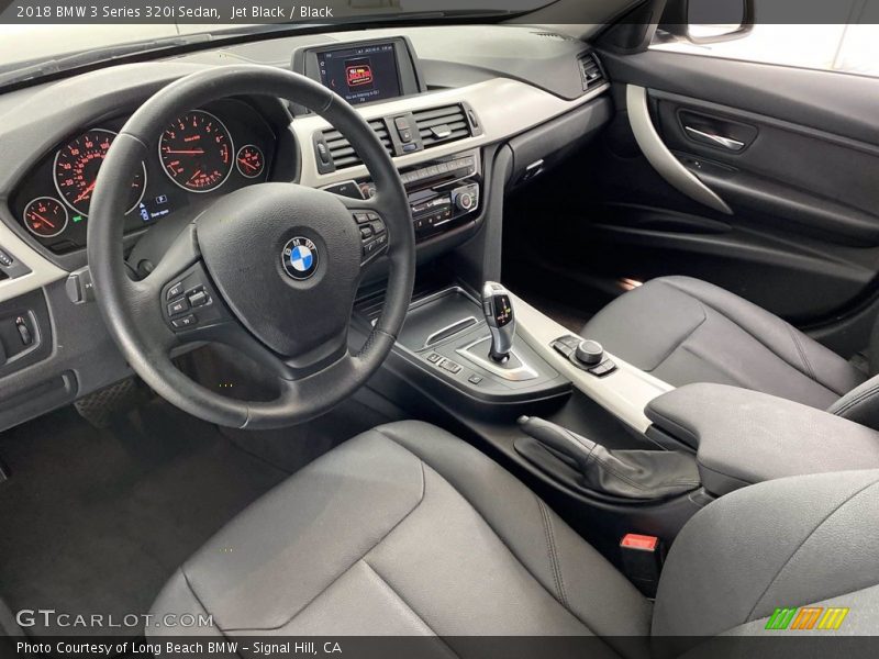 Jet Black / Black 2018 BMW 3 Series 320i Sedan