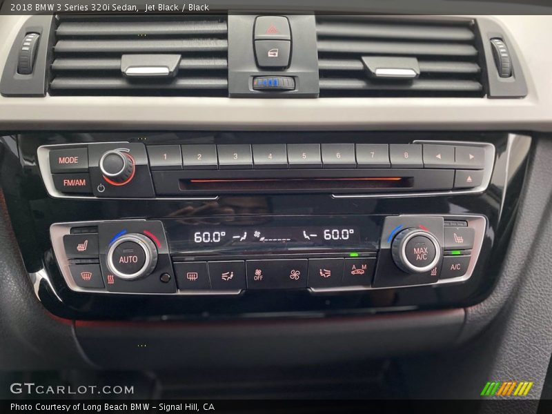 Jet Black / Black 2018 BMW 3 Series 320i Sedan