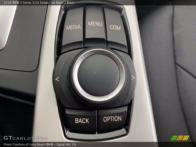 Jet Black / Black 2018 BMW 3 Series 320i Sedan