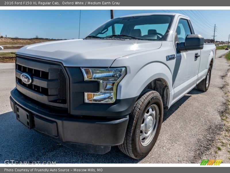 Front 3/4 View of 2016 F150 XL Regular Cab