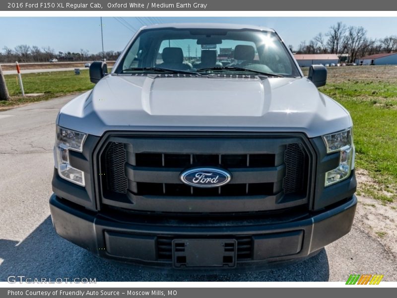 Oxford White / Medium Earth Gray 2016 Ford F150 XL Regular Cab