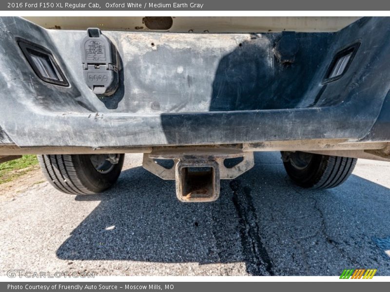 Oxford White / Medium Earth Gray 2016 Ford F150 XL Regular Cab
