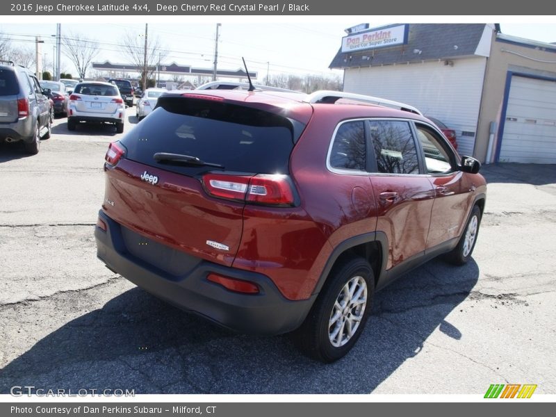 Deep Cherry Red Crystal Pearl / Black 2016 Jeep Cherokee Latitude 4x4