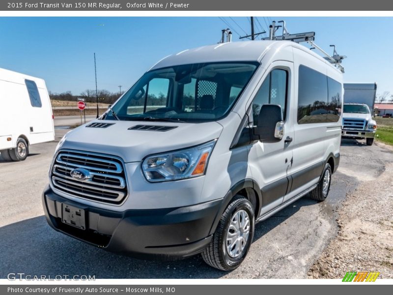 Front 3/4 View of 2015 Transit Van 150 MR Regular