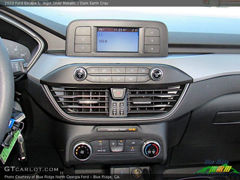 Ingot Silver Metallic / Dark Earth Gray 2020 Ford Escape S