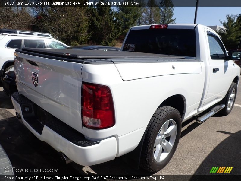 Bright White / Black/Diesel Gray 2013 Ram 1500 Express Regular Cab 4x4